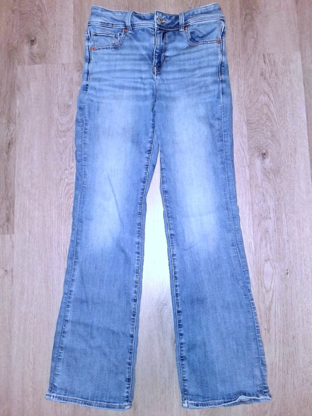 American Eagle Stretch Kick Boot Cut Jeans Size 8 Short Distressed Denim